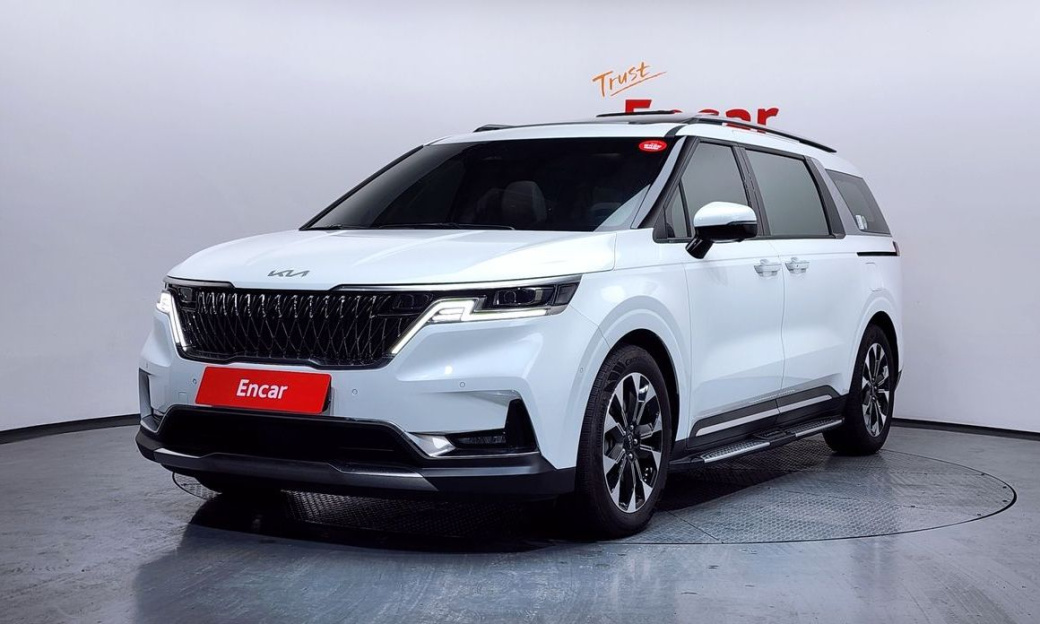Kia Carnival 9-Seater Signature, 2023
