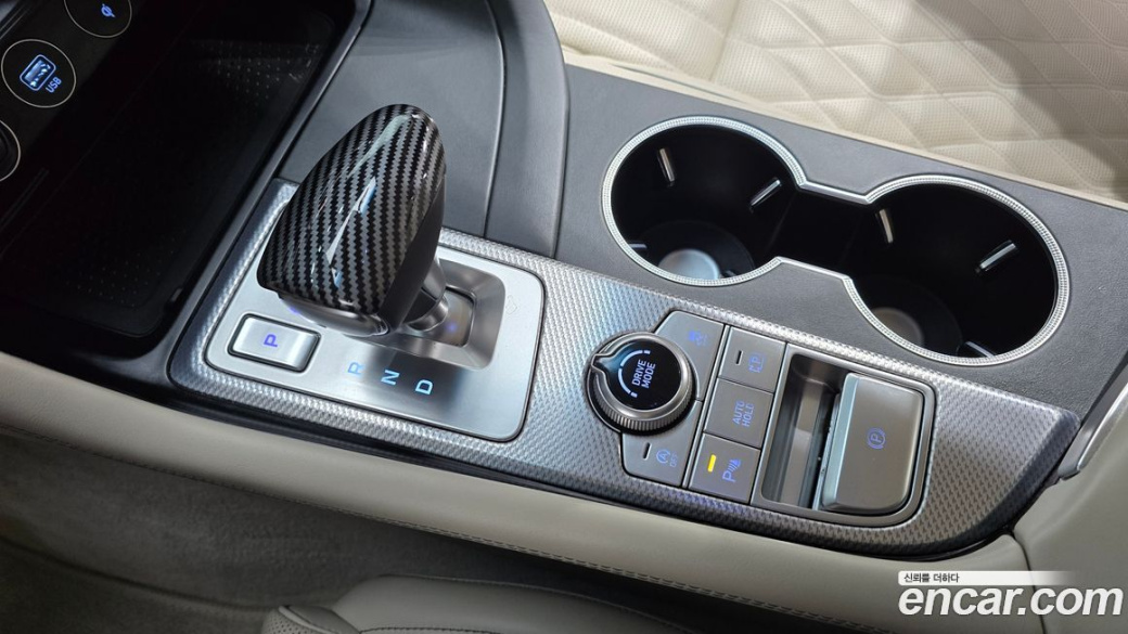 Genesis G70 Gasoline 2.0T 2WD, 2023