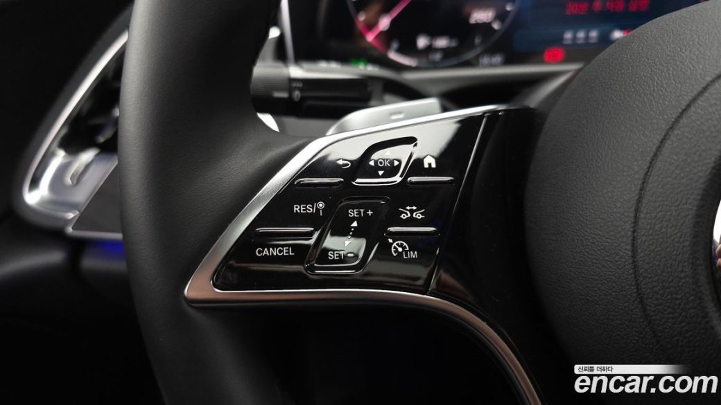 Mercedes-Benz E-Class E200 Avantgarde, 2024