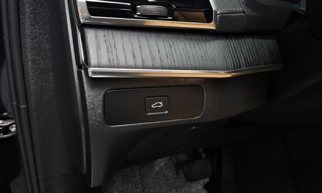 Volvo XC90 B6 Ultimate Bright, 2024