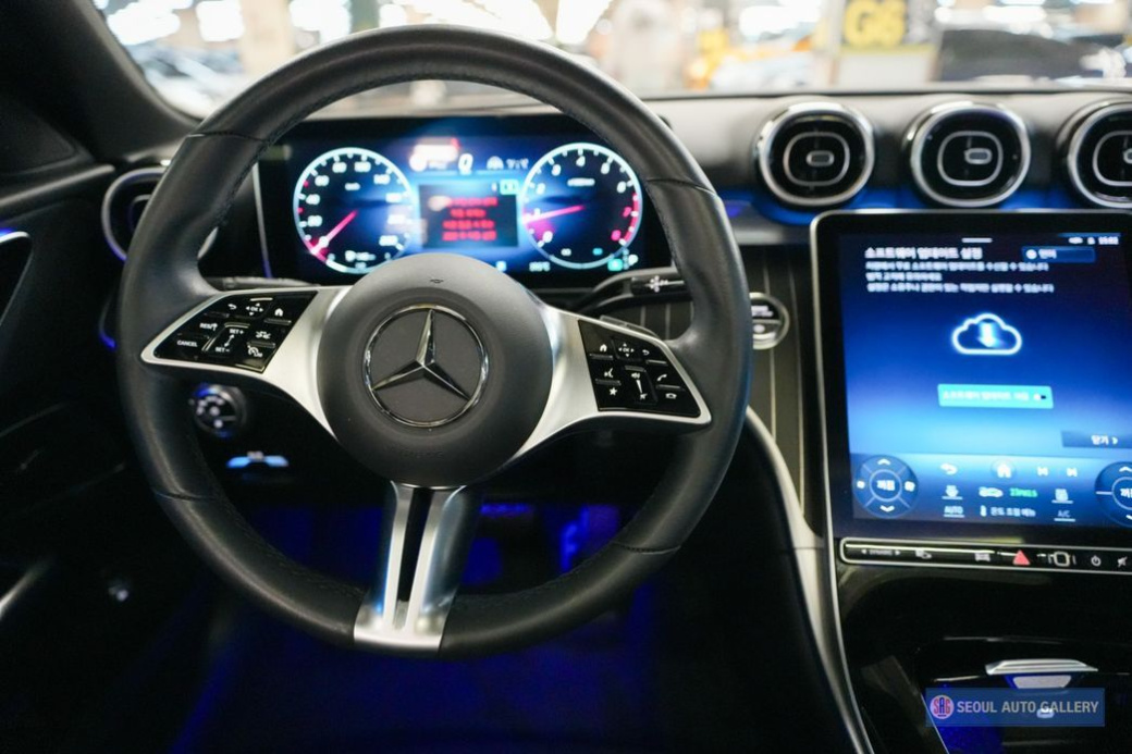 Mercedes-Benz C-Class C300 4MATIC Avantgarde, 2024