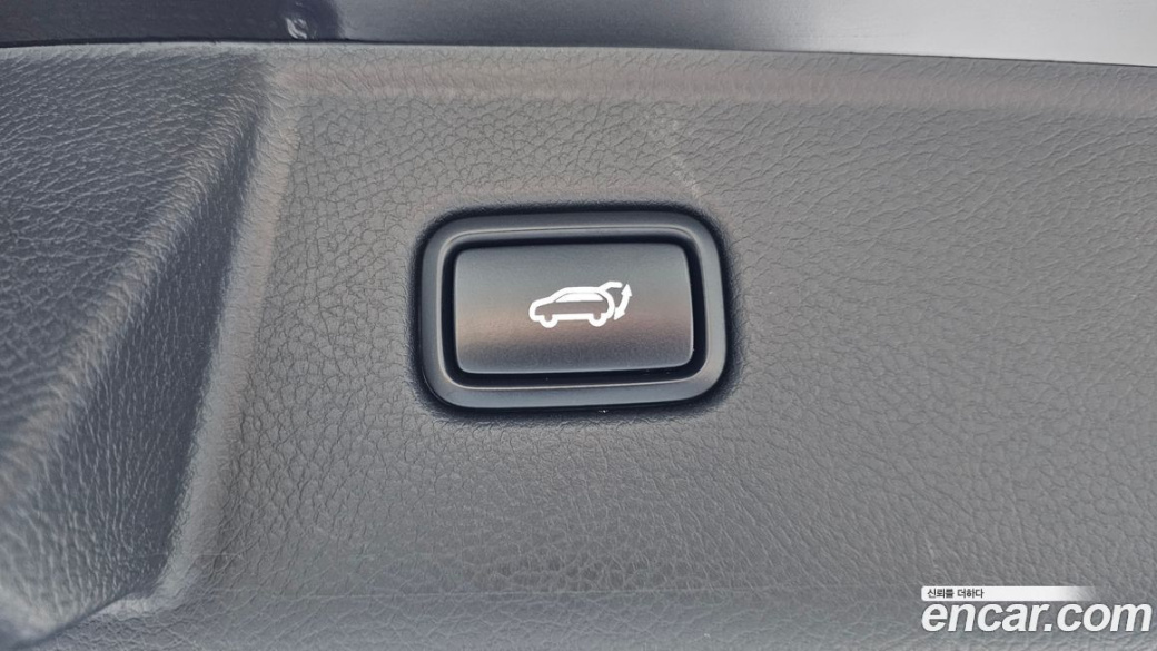 Kia Mohave Diesel 3.0 4WD 7-Seater, 2024