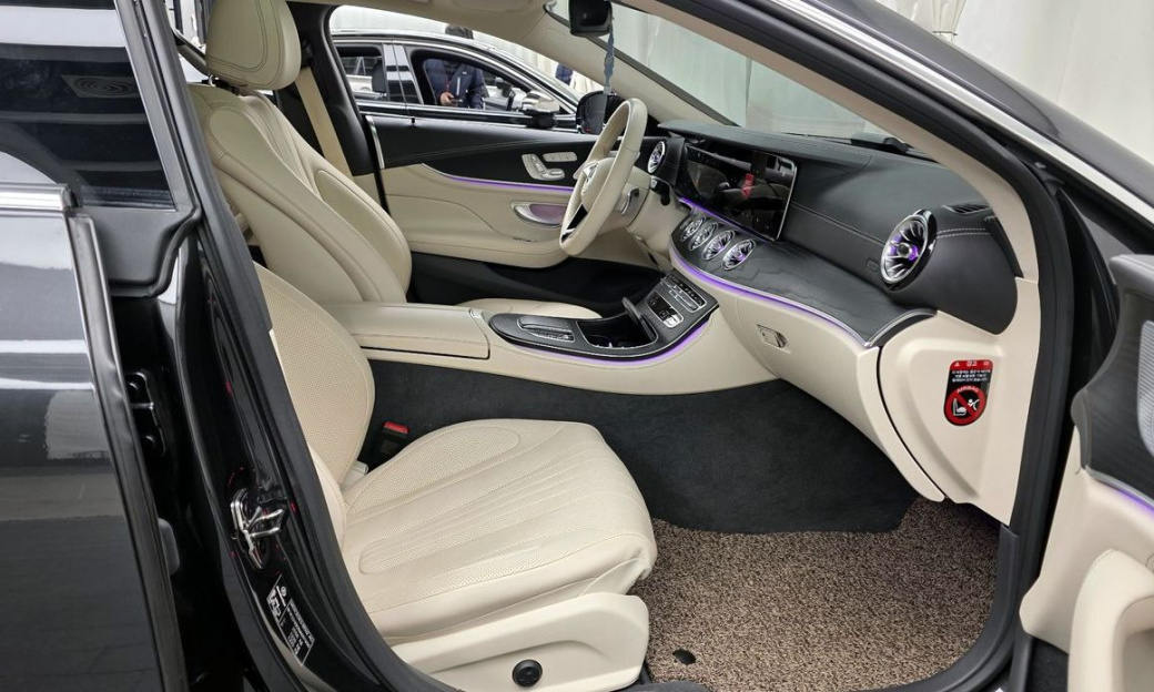 Mercedes-Benz CLS-Class CLS300d 4MATIC, 2022