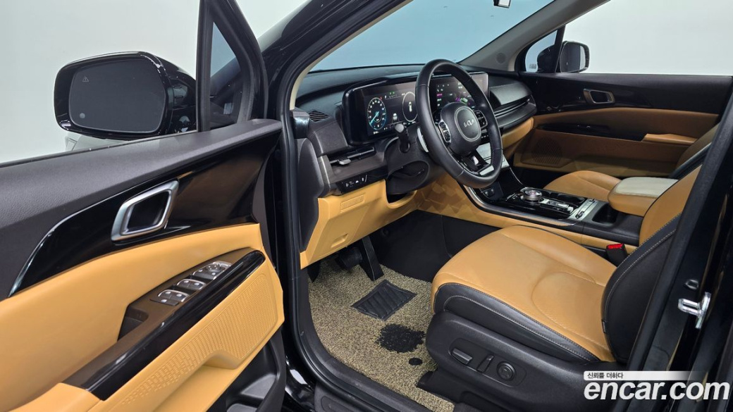 Kia Carnival 9-Seater Noblesse, 2022