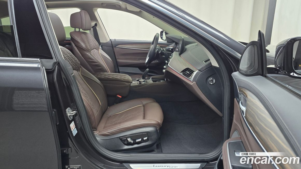 BMW Gran Turismo 630i xDrive Luxury, 2023