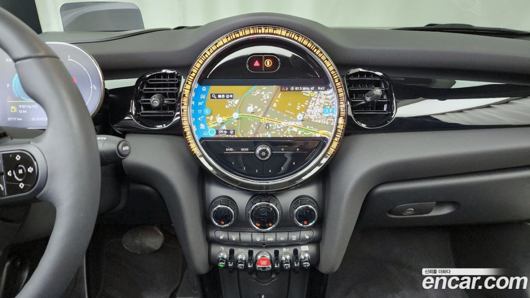 Mini Cooper Convertible Classic, 2024
