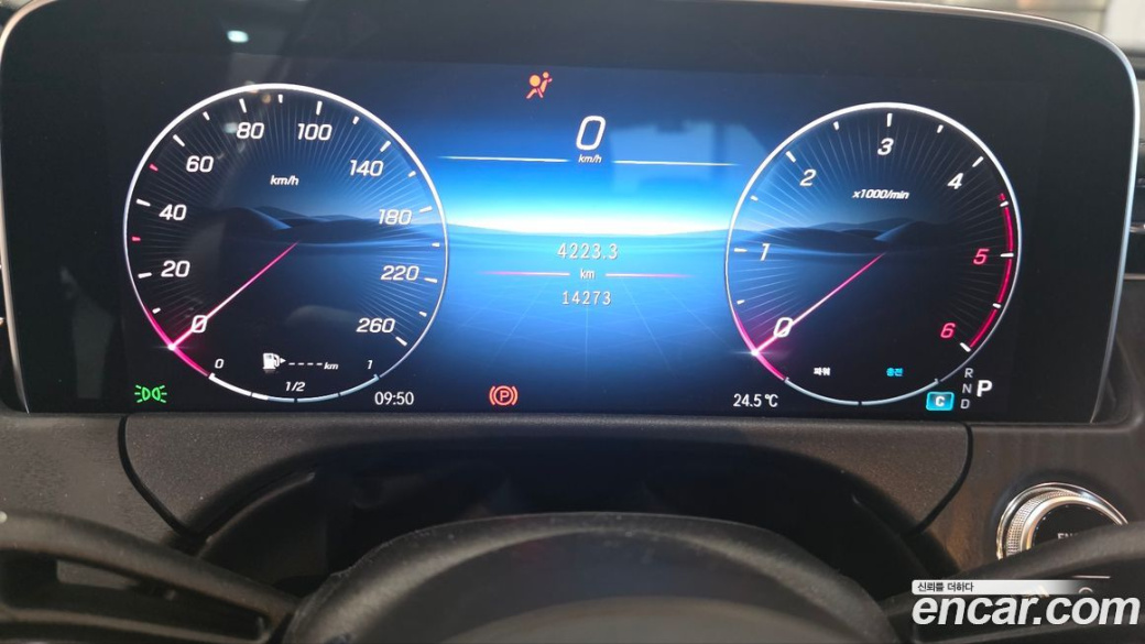 Mercedes-Benz E-Class E220d 4MATIC Exclusive, 2025