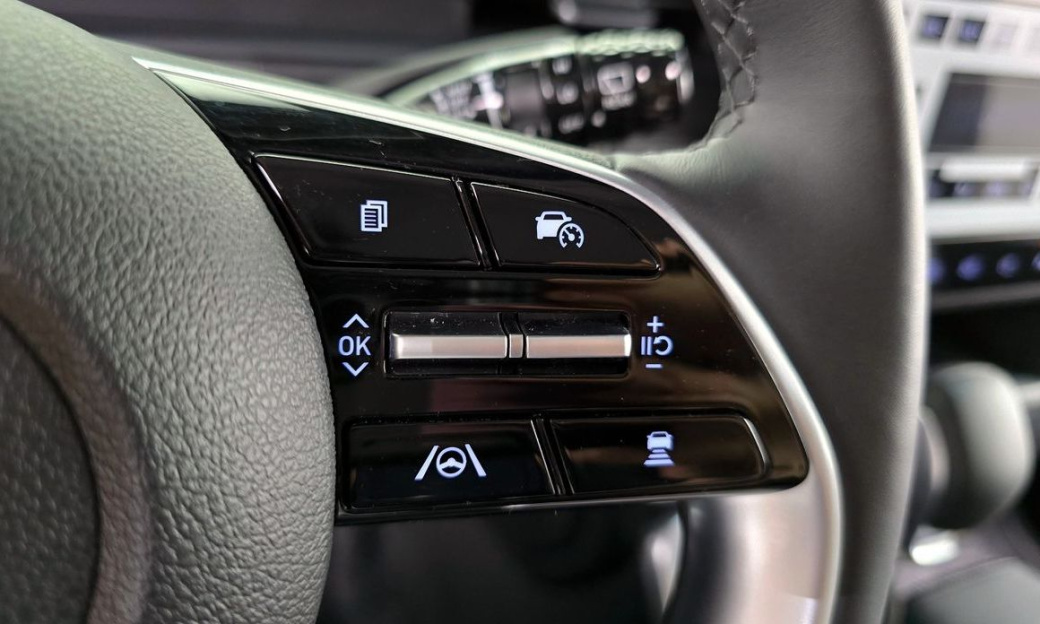 Hyundai Staria Tourer 11-Seater, 2024