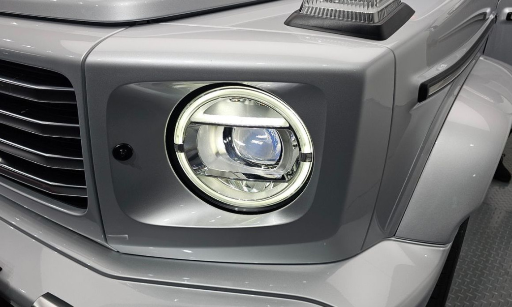 Mercedes-Benz G-Class G450d, 2025