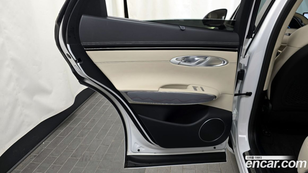 Genesis GV70 2.5T Gasoline 2WD, 2024