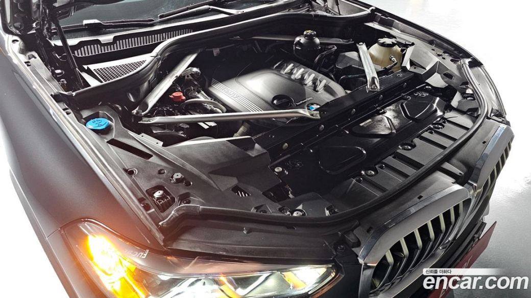 BMW X5 xDrive 30d xLine, 2022