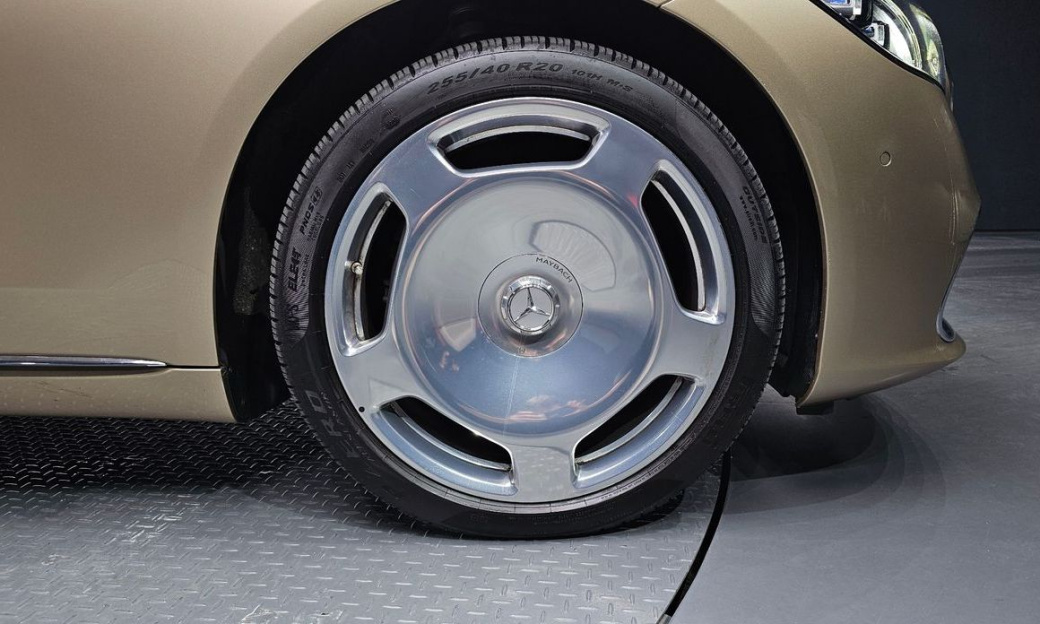 Mercedes-Benz S-Class Maybach S580 4MATIC, 2023