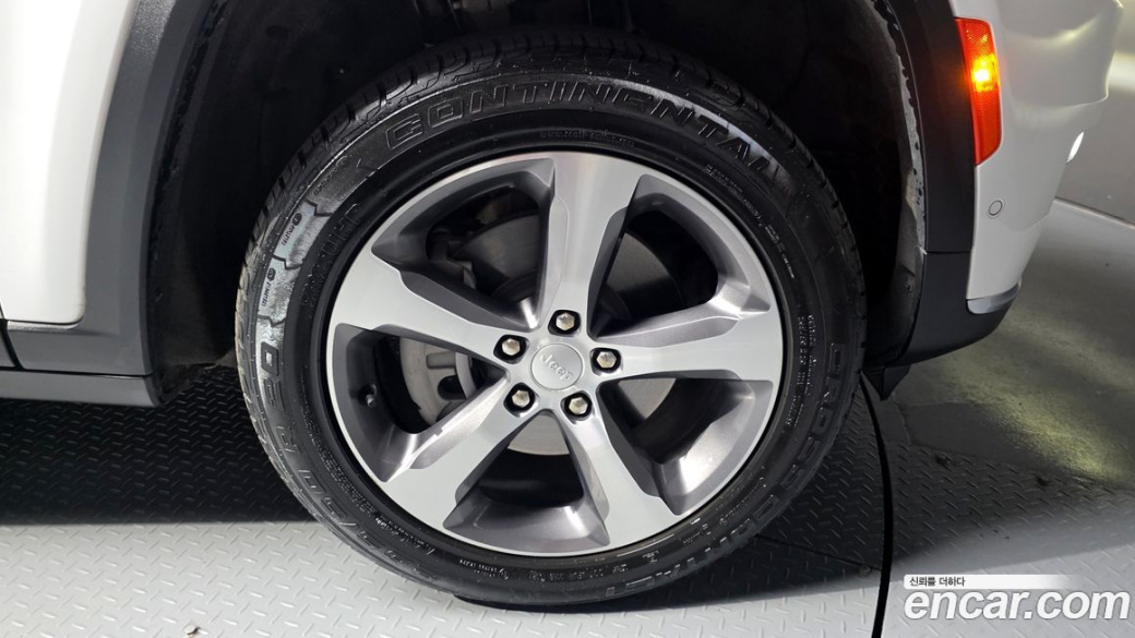 Jeep Cherokee 3.6 Limited, 2023
