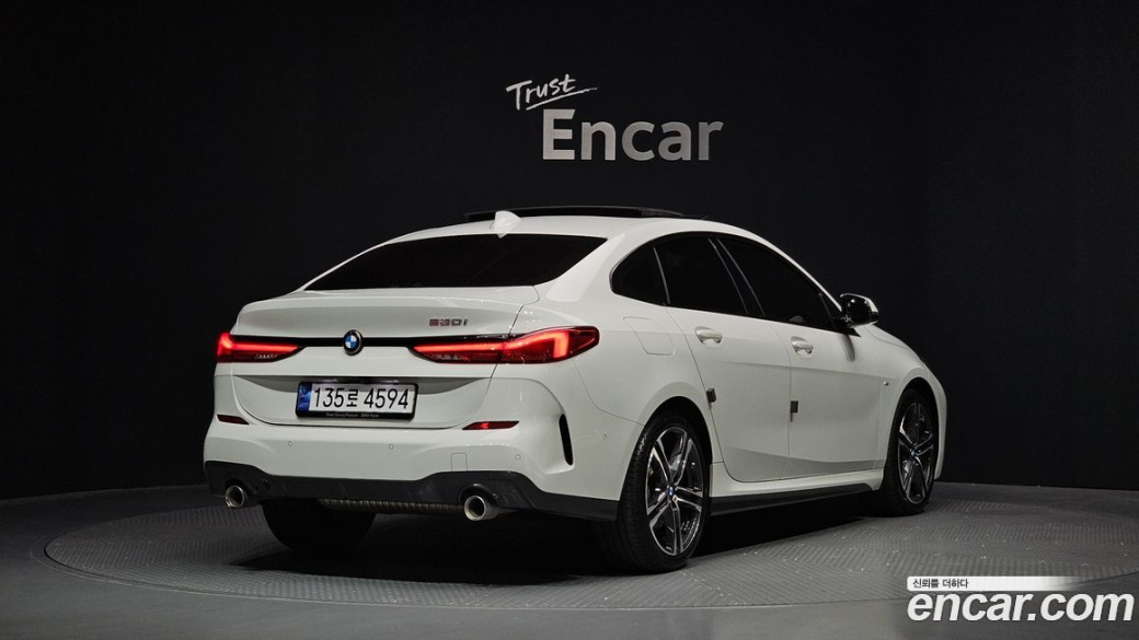 BMW 2-Series 220i M Sports, 2023