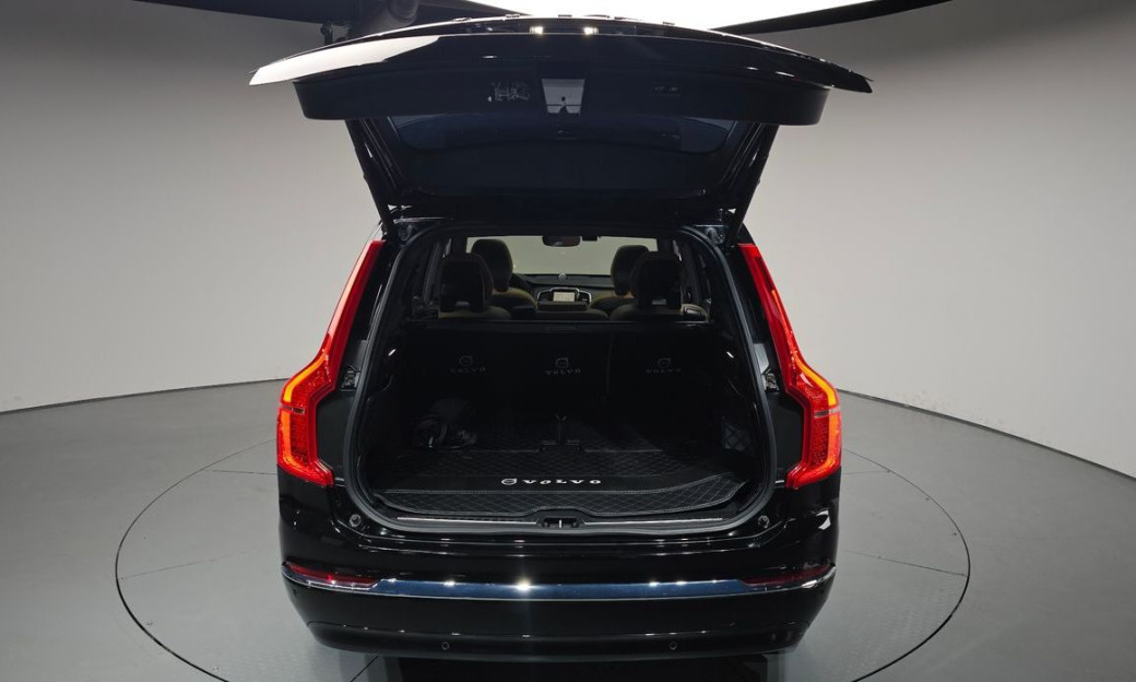 Volvo XC90 B6 Ultimate Bright, 2024