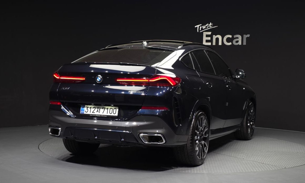 BMW X6 xDrive40i M Sport, 2025