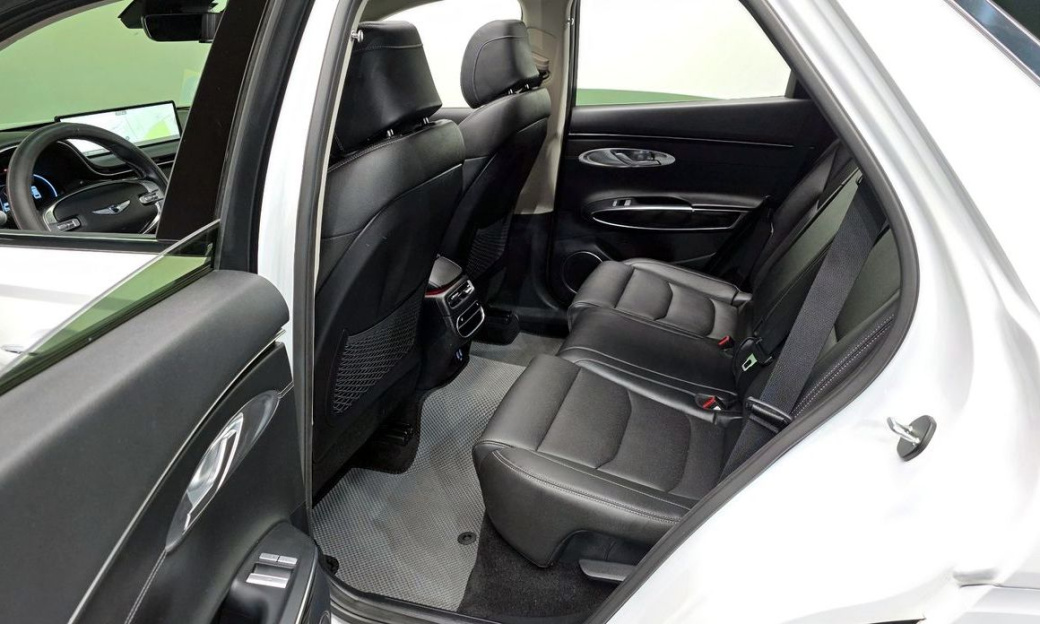 Genesis GV70 2.5T Gasoline 2WD, 2022