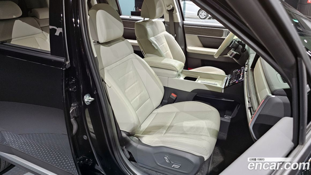Hyundai Santafe Gasoline 2.5T 2WD, 2025