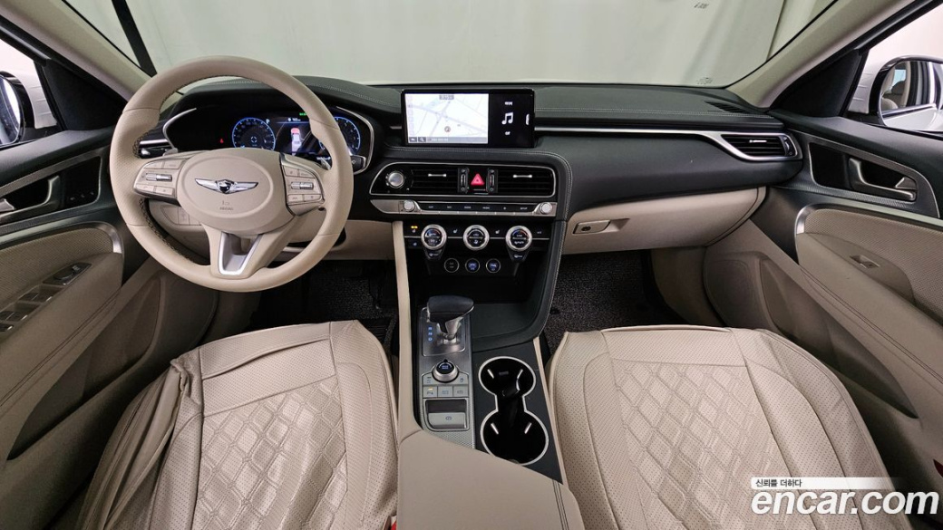 Genesis G70 Gasoline 2.0T 2WD, 2022