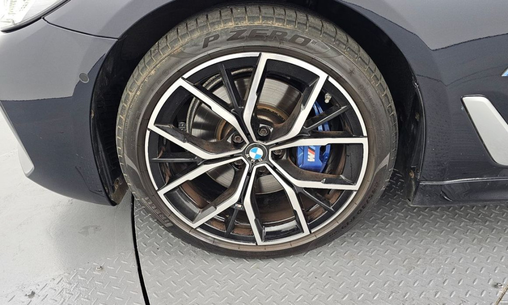 BMW 5-Series 530i M Sport Package, 2022