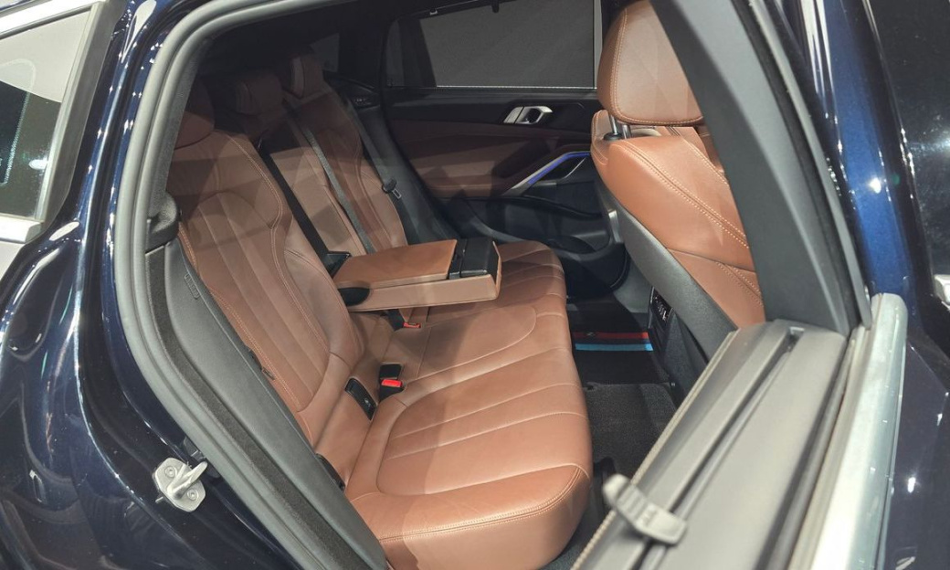 BMW X6 xDrive40i M Sport, 2022