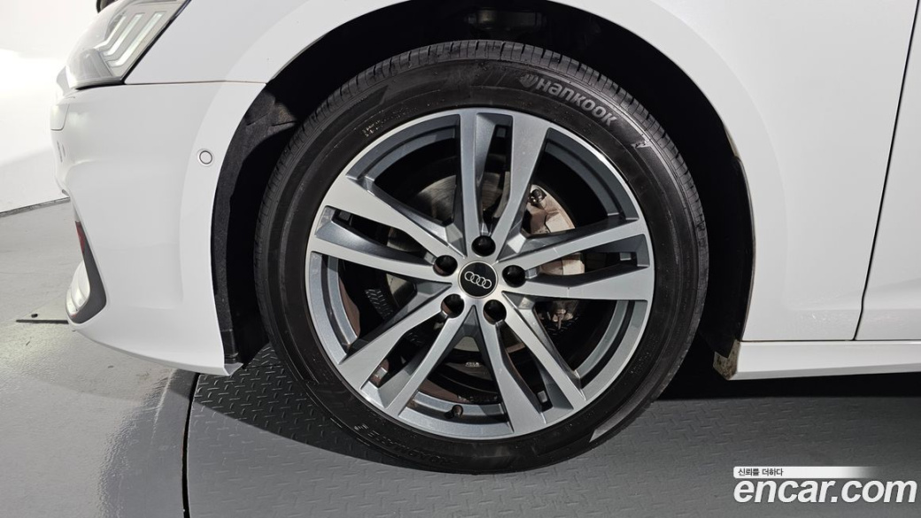 Audi A6 40 TDI Premium, 2023
