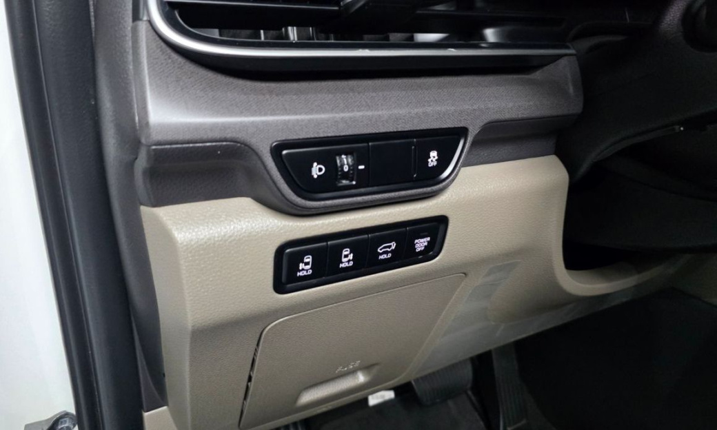 Kia Carnival 9-Seater Noblesse, 2024