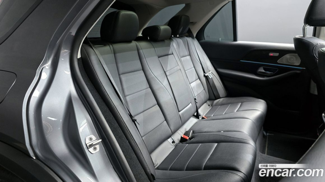 Mercedes-Benz GLE-Class GLE300d 4MATIC, 2022
