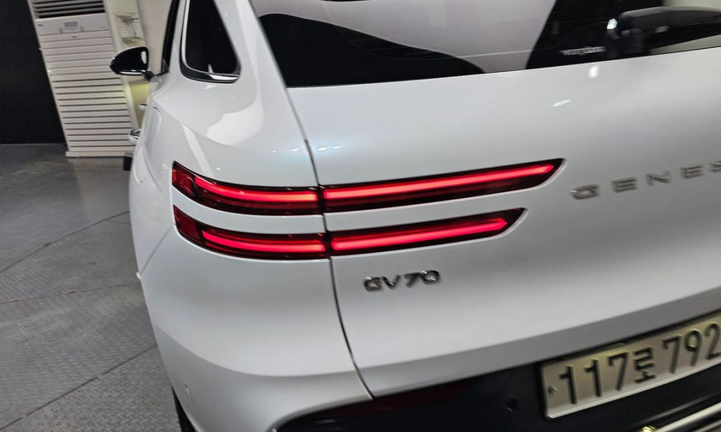Genesis GV70 2.5T Gasoline 2WD, 2025
