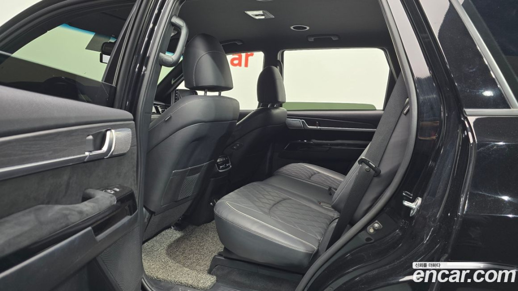 Kia Mohave Diesel 3.0 4WD 7-Seater, 2022