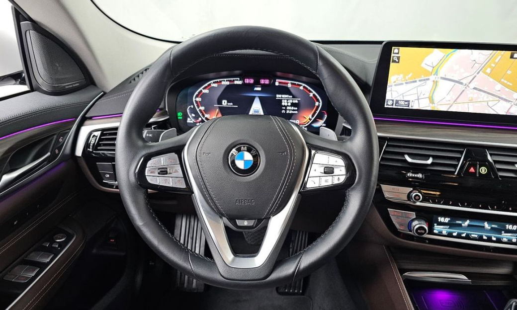 BMW Gran Turismo 620d Luxury, 2024