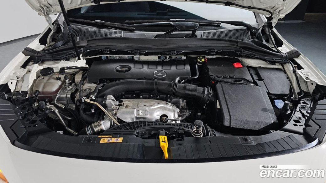 Mercedes-Benz GLA-Class GLA250 4MATIC, 2022