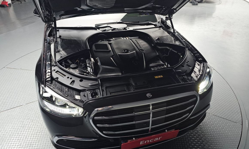 Mercedes-Benz S-Class S350 d, 2022