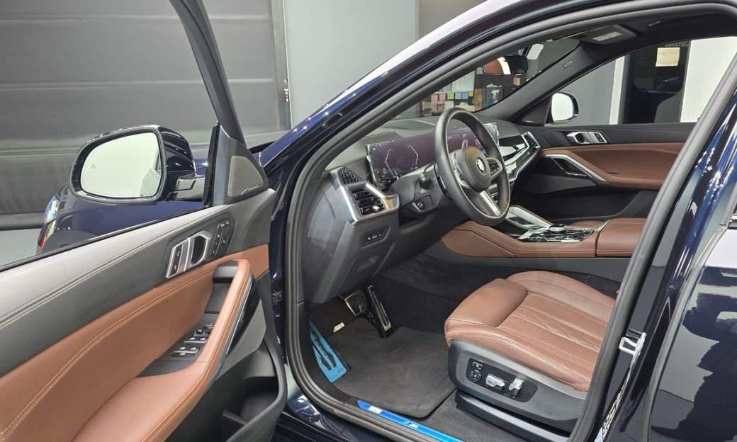 BMW X6 xDrive40i M Sport, 2024