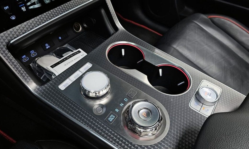 Genesis GV80 2.5T Gasoline AWD, 2024