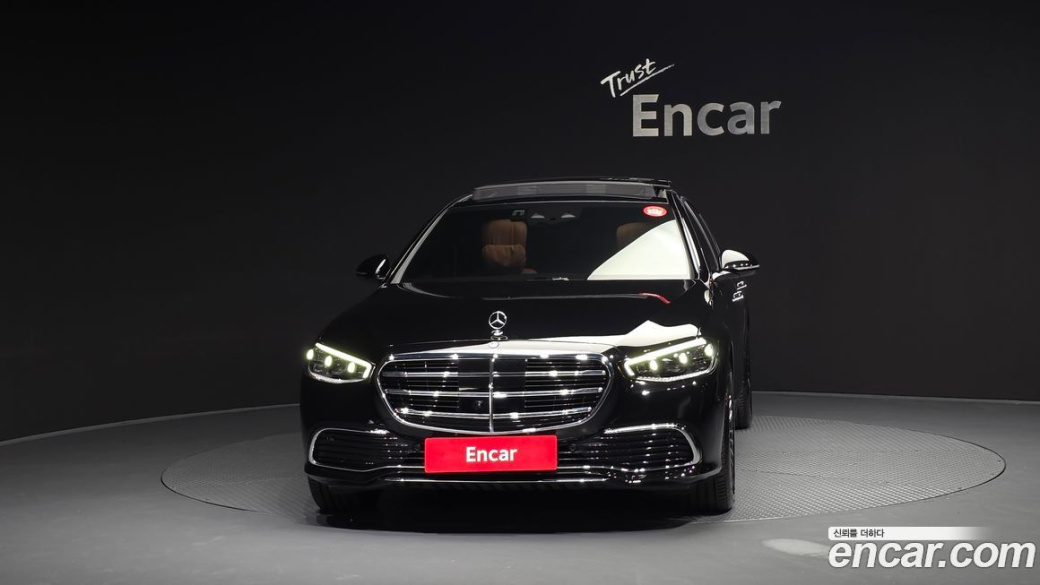 Mercedes-Benz S-Class S350 d 4MATIC, 2025