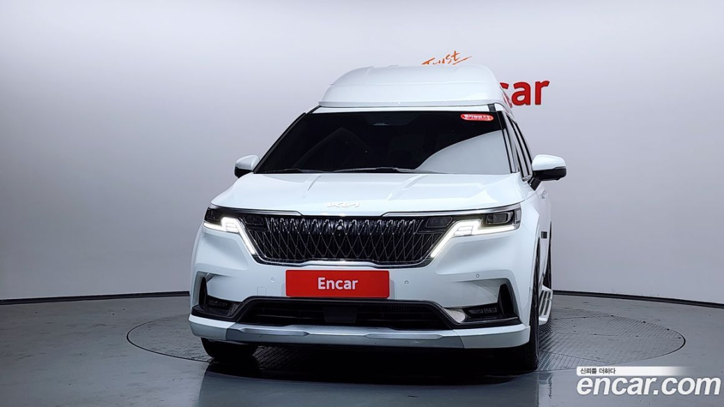 Kia Carnival 9-Seater Hi-Limousine, 2023