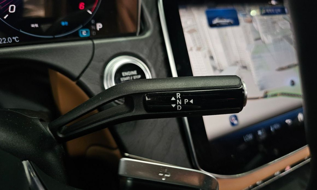 Mercedes-Benz E-Class E220d 4MATIC Exclusive, 2024