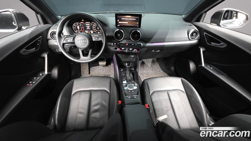 Audi Q2 35 TDI Premium, 2023