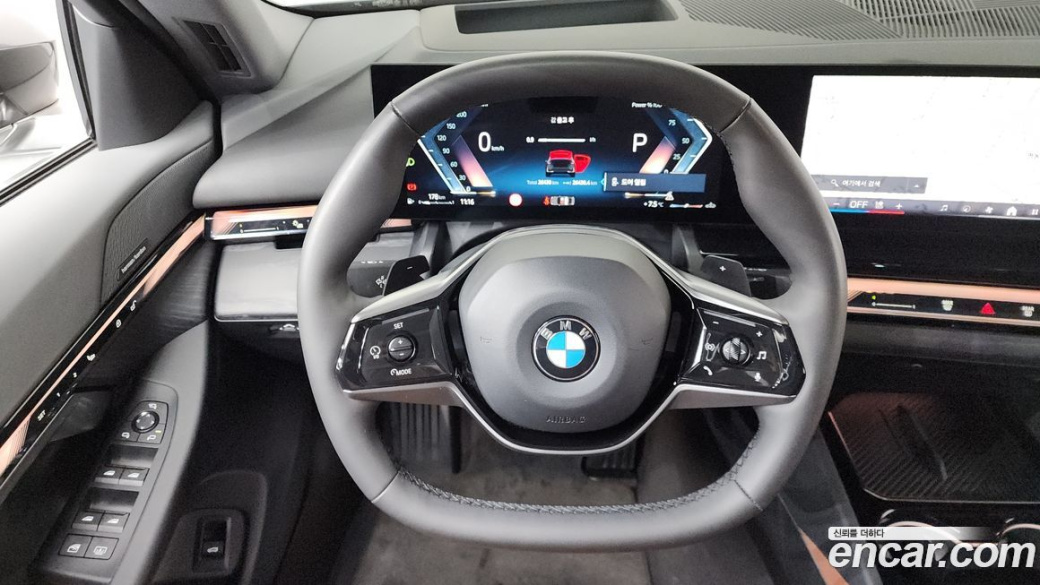 BMW 5-Series 530i xDrive, 2024
