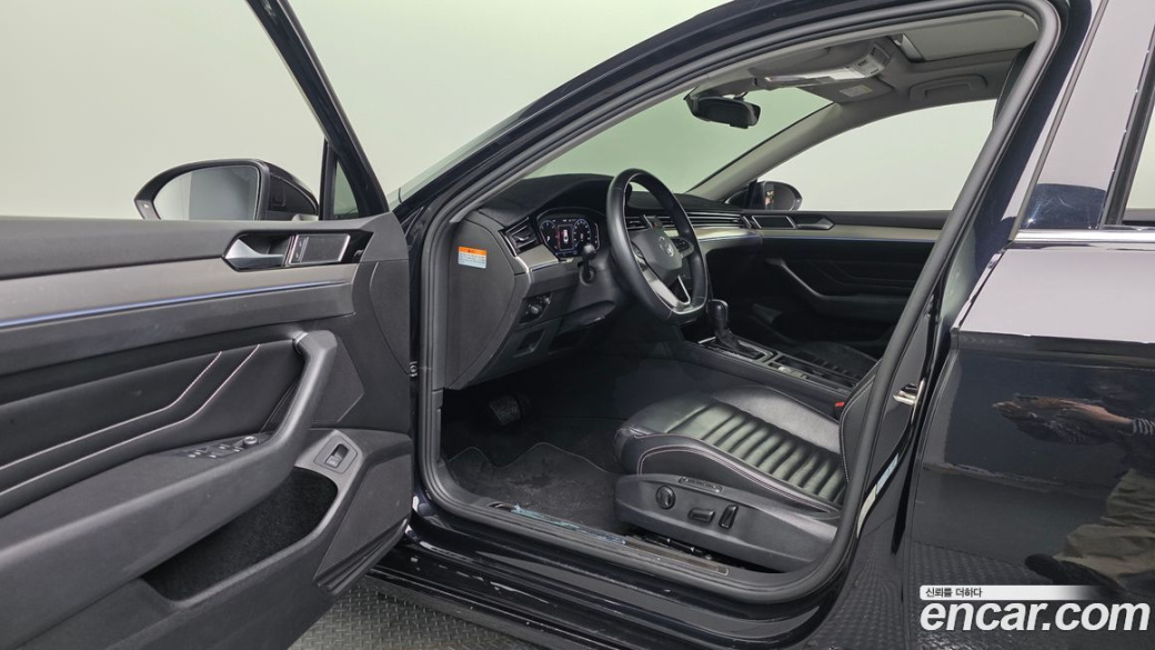 Volkswagen Passat 2.0 TDI Prestige, 2022
