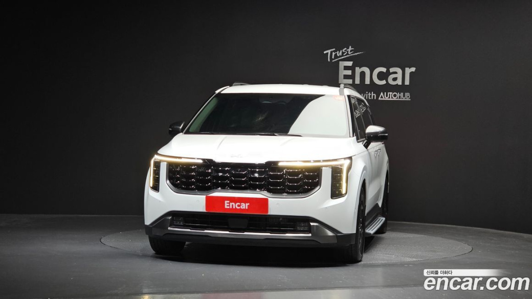 Kia Carnival 7-Seater Gravity, 2025