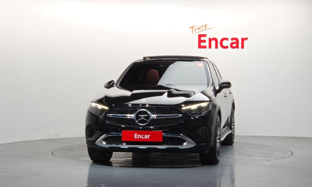 Mercedes-Benz GLC-Class GLC 300 4MATIC Avantgarde, 2025