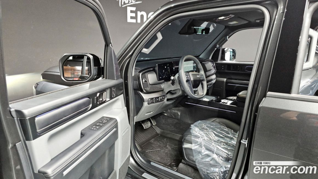 Kia Tasman 2.5T Gasoline 4WD, 2026