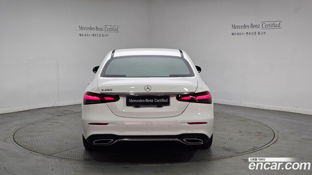 Mercedes-Benz E-Class E250 AMG Line, 2023