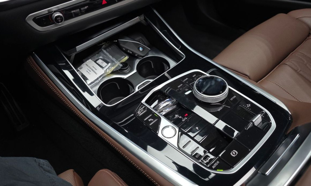 BMW X5 xDrive 40i M Sport, 2025