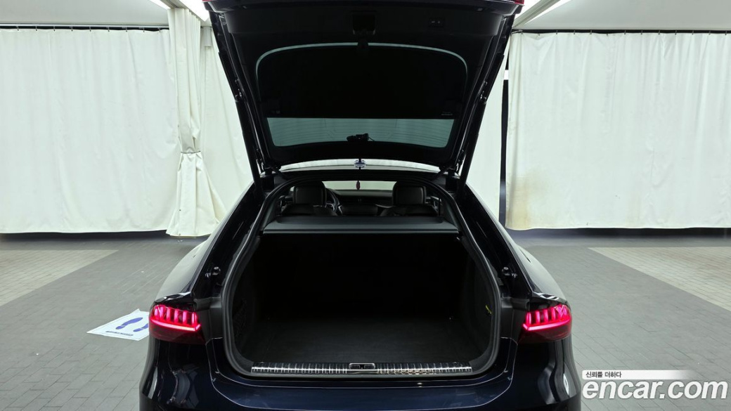 Audi A7 55 TFSI Quattro Premium, 2023