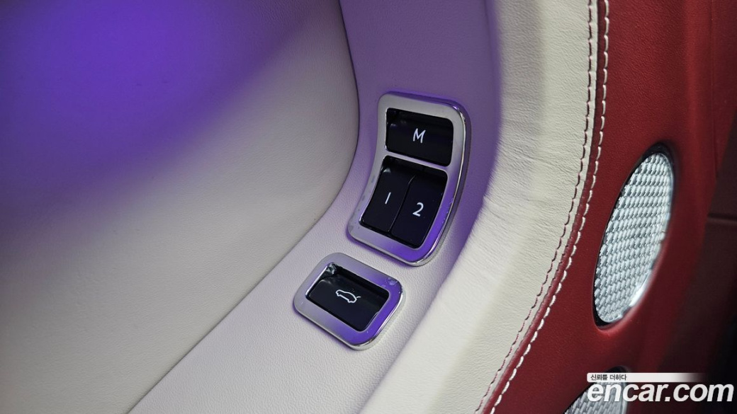 Bentley Continental 4.0 GT Azure, 2023
