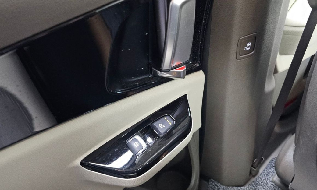 Kia Carnival 9-Seater Noblesse, 2023