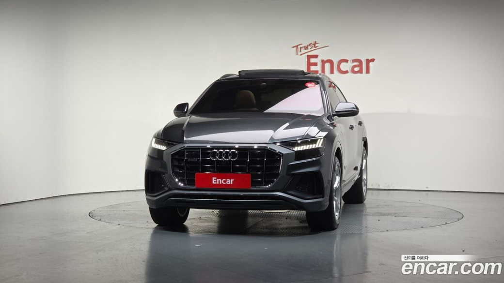 Audi Q8 45 TDI Quattro Premium, 2023